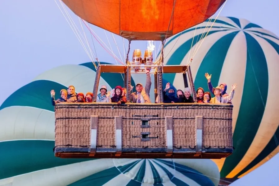 balloon serengeti